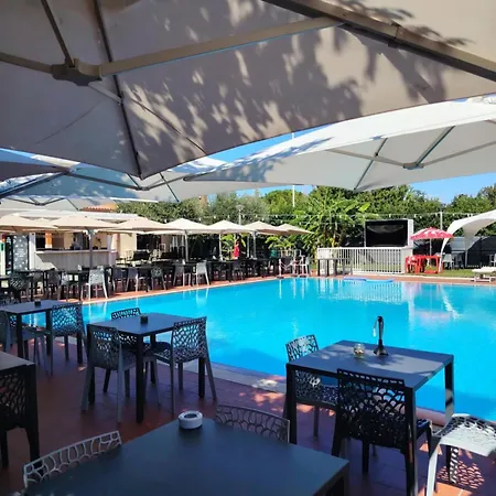 Tina's House Апартаменты *