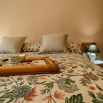 Tina's House דירה *