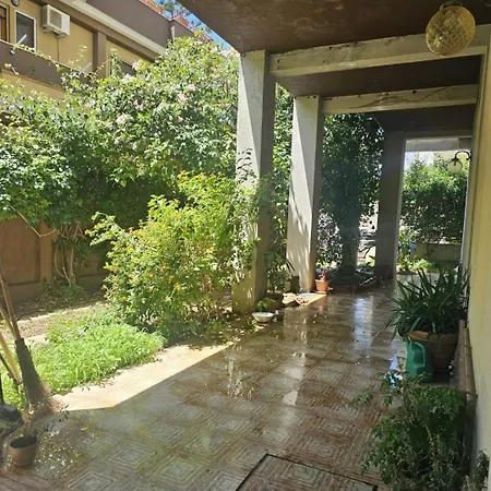 Tina' S House Apartment